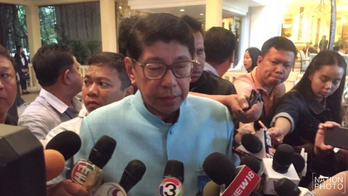 ‘วิษณุ’ ดักคออย่าให้ใครอ้างคว่ำ ‘ก.ม.ลูกส.ส.-ส.ว.’ ‘วิษณุ’ ดักคออย่าให้ใครอ้างคว่ำ ‘ก.ม.ลูกส.ส.-ส.ว.’
