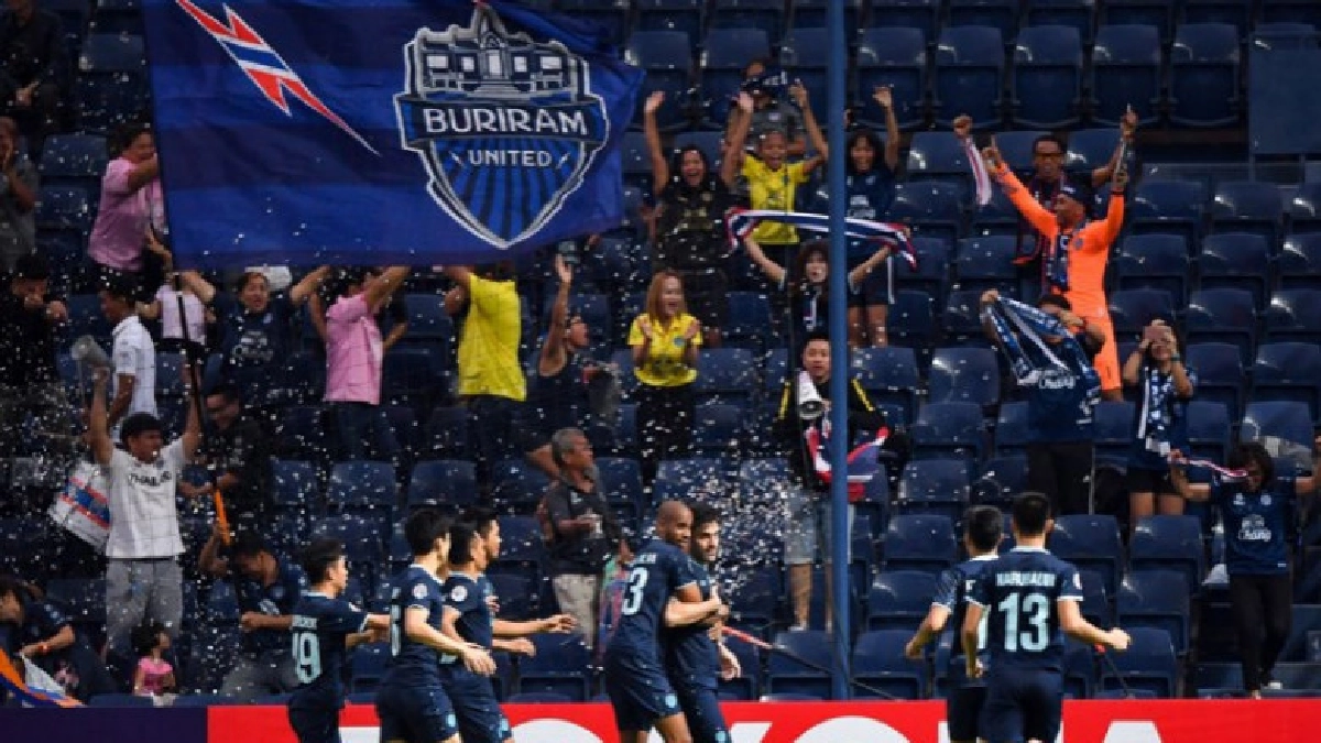 ประเดิมชัย!"บุรีรัมย์"อัด"เซเรโซ"2-0ฟุตบอลเอเอฟซี ประเดิมชัย!"บุรีรัมย์"อัด"เซเรโซ"2-0ฟุตบอลเอเอฟซี
