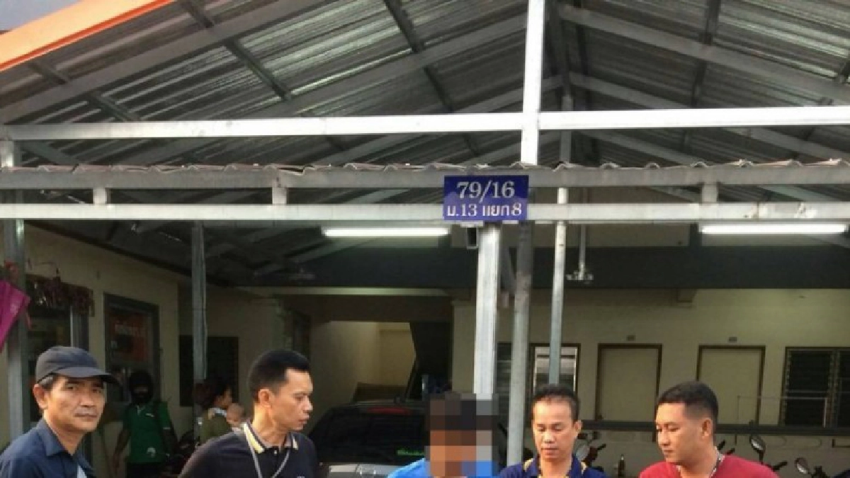 รวบ!!หนุ่มจี้สาวร้านสะดวกซื้ออ้างเมียเพิ่งคลอด รวบ!!หนุ่มจี้สาวร้านสะดวกซื้ออ้างเมียเพิ่งคลอด
