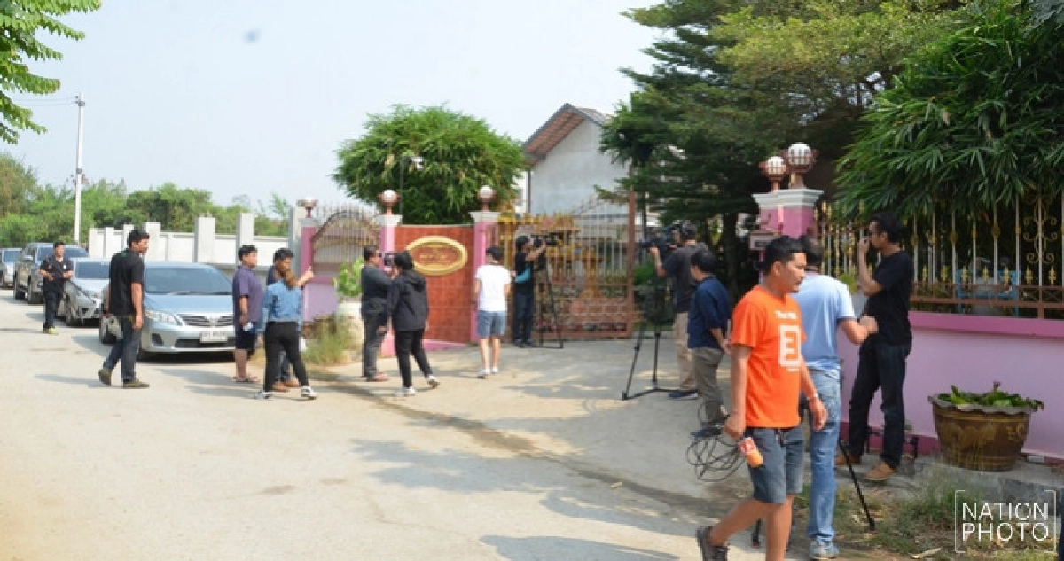 'ครูปรีชา'รับหมายเรียก ปปป. 'ครูปรีชา'รับหมายเรียก ปปป.