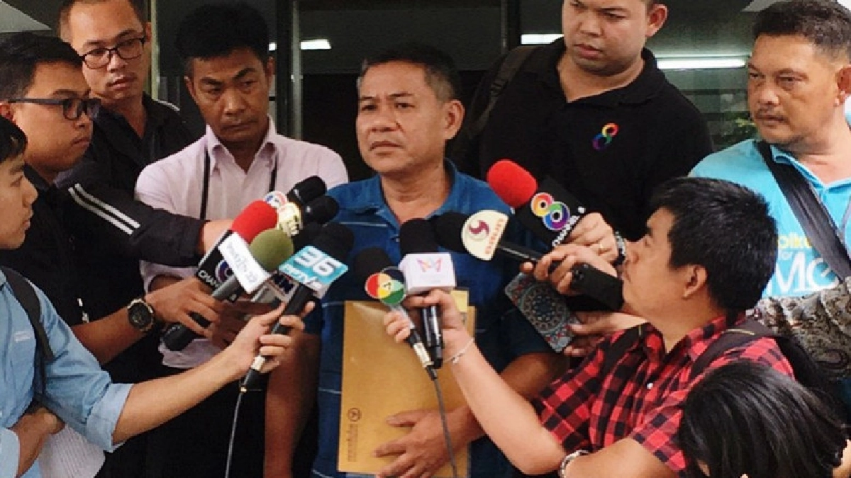 "แผน" พยานครูปรีชา ร้อง "บิ๊กตู่" เปลี่ยนพงส.หวย 30 ล้าน "แผน" พยานครูปรีชา ร้อง "บิ๊กตู่" เปลี่ยนพงส.หวย 30 ล้าน