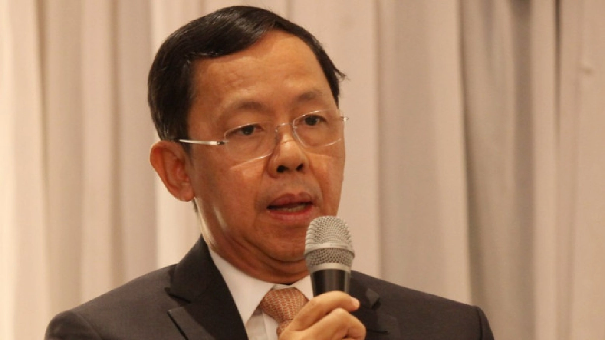 "ปธ.ป.ป.ช." ไม่ห่วงพวกแย้ง มติ "ศาลรธน." ต่ออายุ ป.ป.ช. "ปธ.ป.ป.ช." ไม่ห่วงพวกแย้ง มติ "ศาลรธน." ต่ออายุ ป.ป.ช.