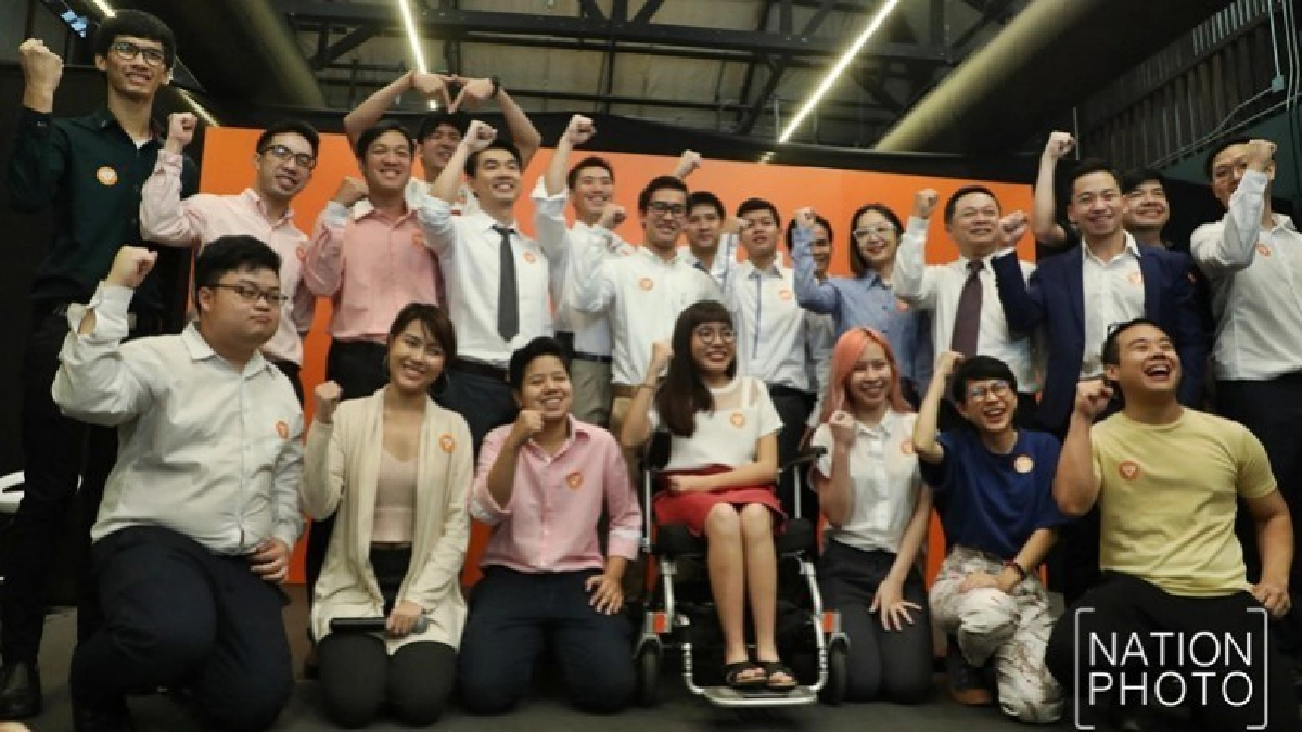 ชี้ พรรคใหม่ "ธนาธร" แนวคิดก้าวหน้า !! ชี้ พรรคใหม่ "ธนาธร" แนวคิดก้าวหน้า !!