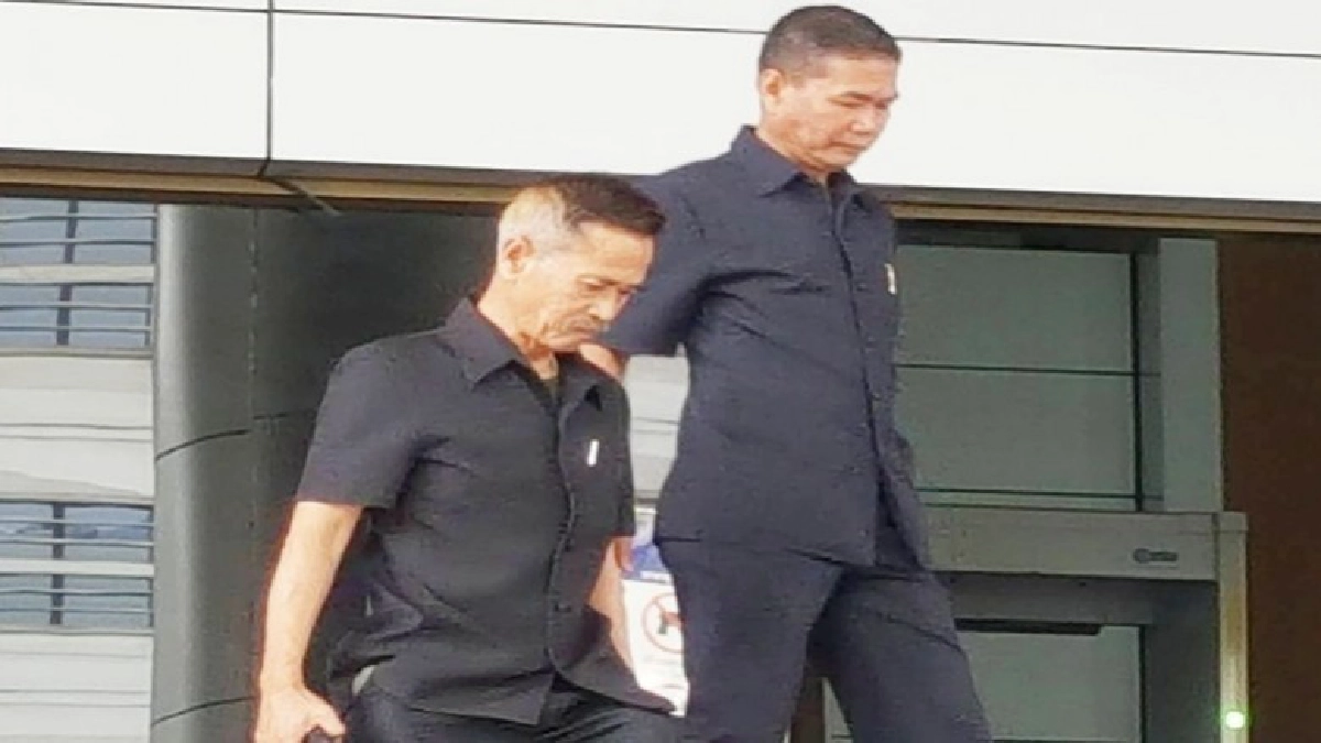 "สมิง รอดรัตษะ"ป่วยเลื่อนอ่านฎีกาบังคับผตห.สารภาพคดียาบ้า "สมิง รอดรัตษะ"ป่วยเลื่อนอ่านฎีกาบังคับผตห.สารภาพคดียาบ้า