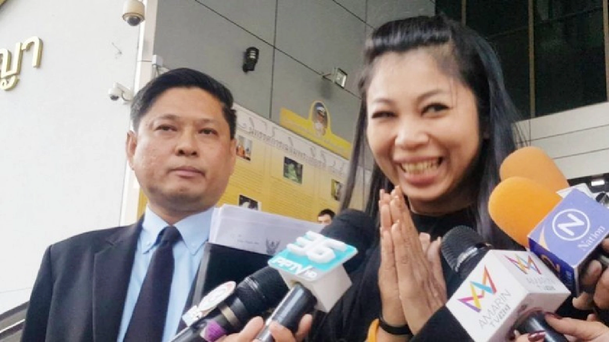 ไร้เงื่่อนไขศาลให้ประกัน "ฟ้า" 1 แสนบาท ไร้เงื่่อนไขศาลให้ประกัน "ฟ้า" 1 แสนบาท