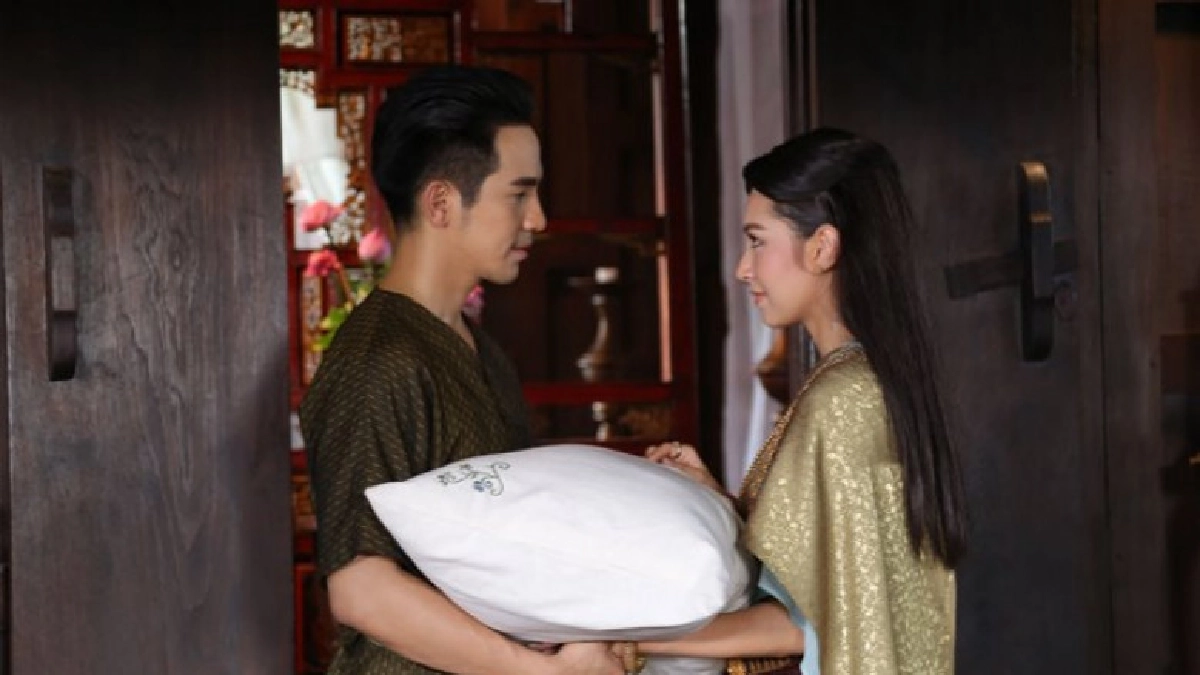 เรื่องย่อ : บุพเพสันนิวาส (ตอนที่12)