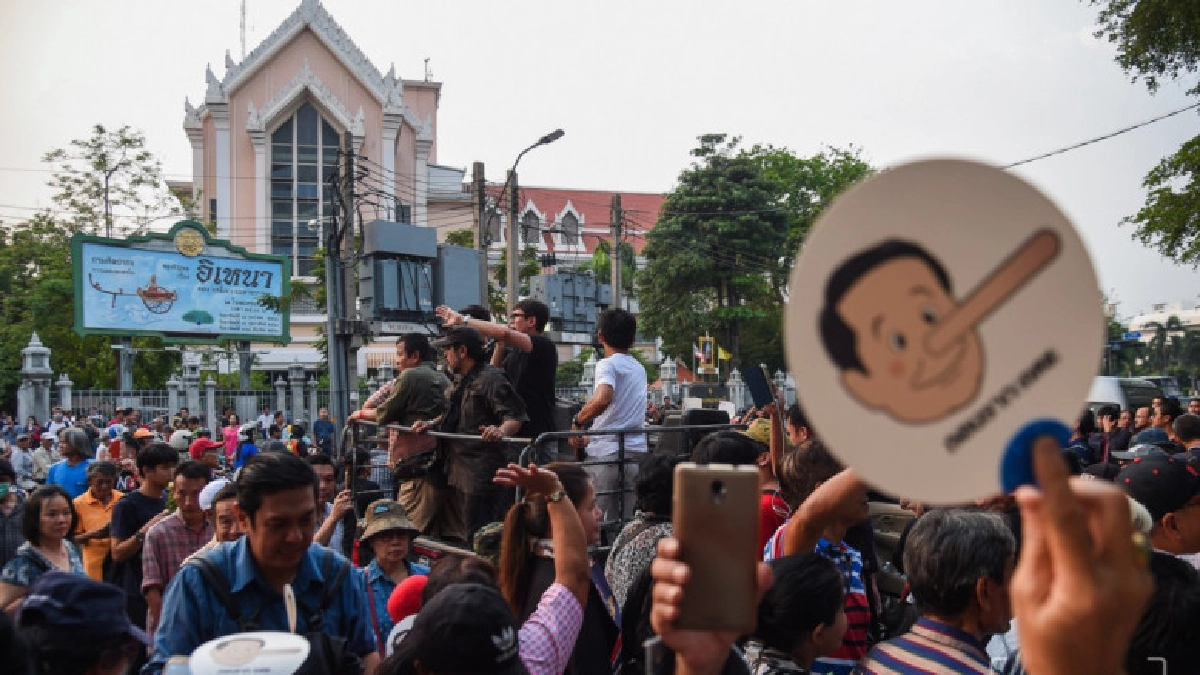   กลุ่มฟื้นฟูประชาธิปไตยตอบข้อโต้แย้งนายกฯ