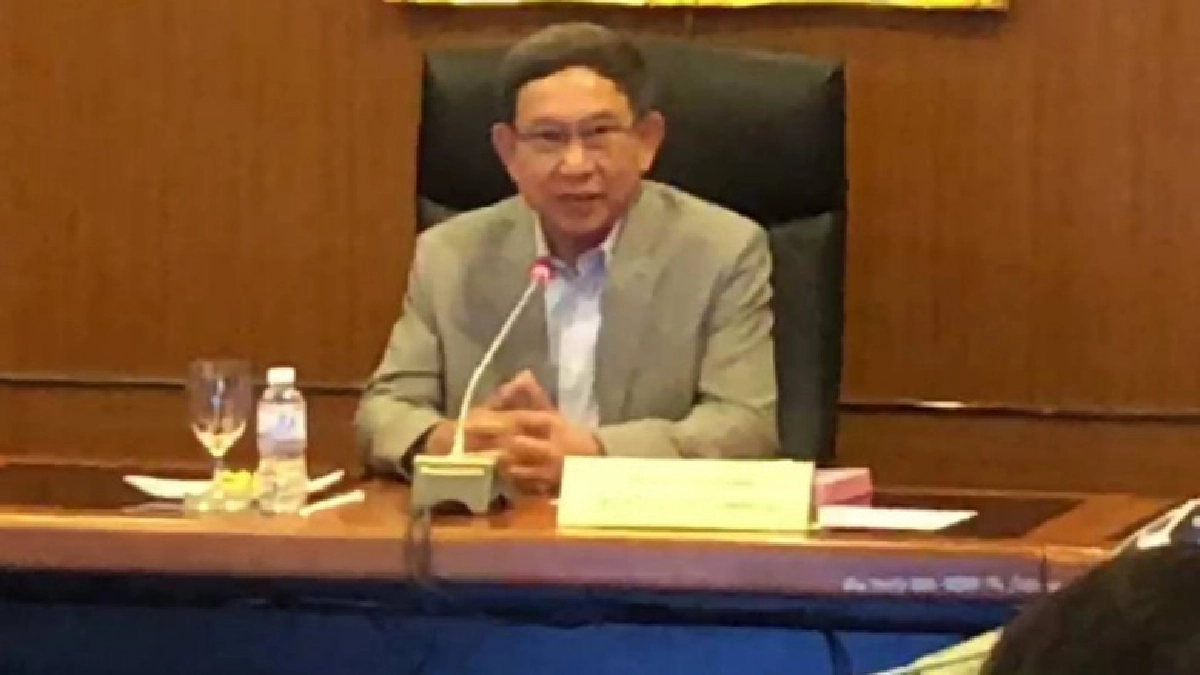 "บิ๊กจิน" รมว.ยุติธรรม ตามงาน เร่ง DSI สอบสวนคดีสำคัญ "บิ๊กจิน" รมว.ยุติธรรม ตามงาน เร่ง DSI สอบสวนคดีสำคัญ