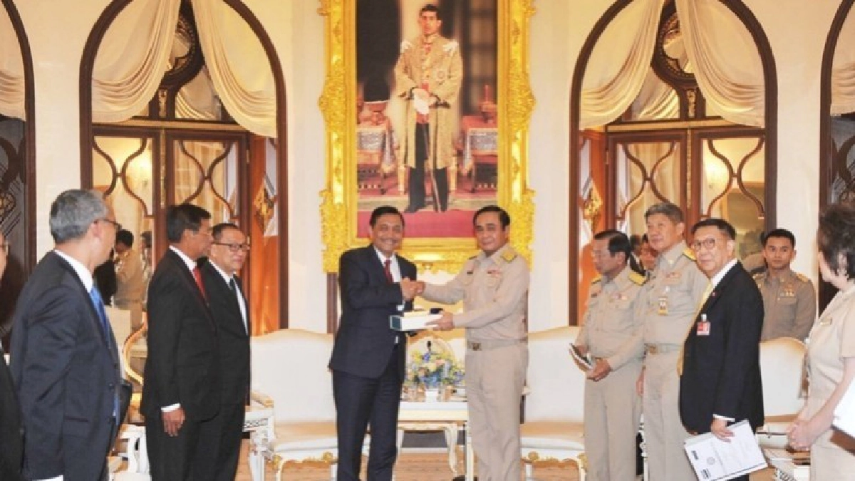 อินโดฯเชิญนายกฯประชุม "ASEAN Leaders' Gathering" อินโดฯเชิญนายกฯประชุม "ASEAN Leaders' Gathering"