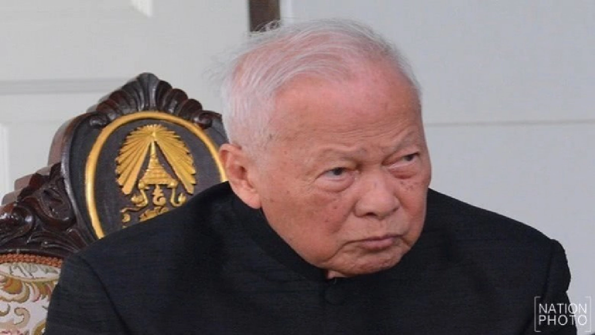 "ป๋าเปรม"ยังแข็งแรงปัดล้มป่วยหมอแนะลดงาน ! "ป๋าเปรม"ยังแข็งแรงปัดล้มป่วยหมอแนะลดงาน !