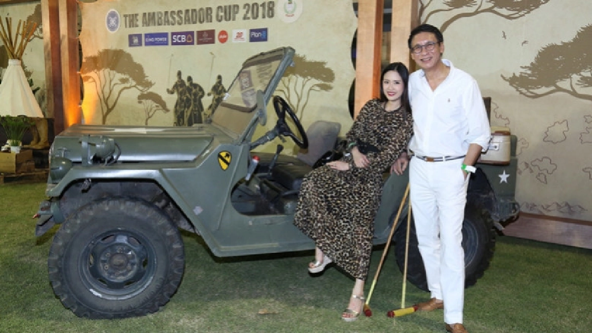 เซเลบจัดเต็มซาฟารีเชียร์กีฬาบนหลังม้า