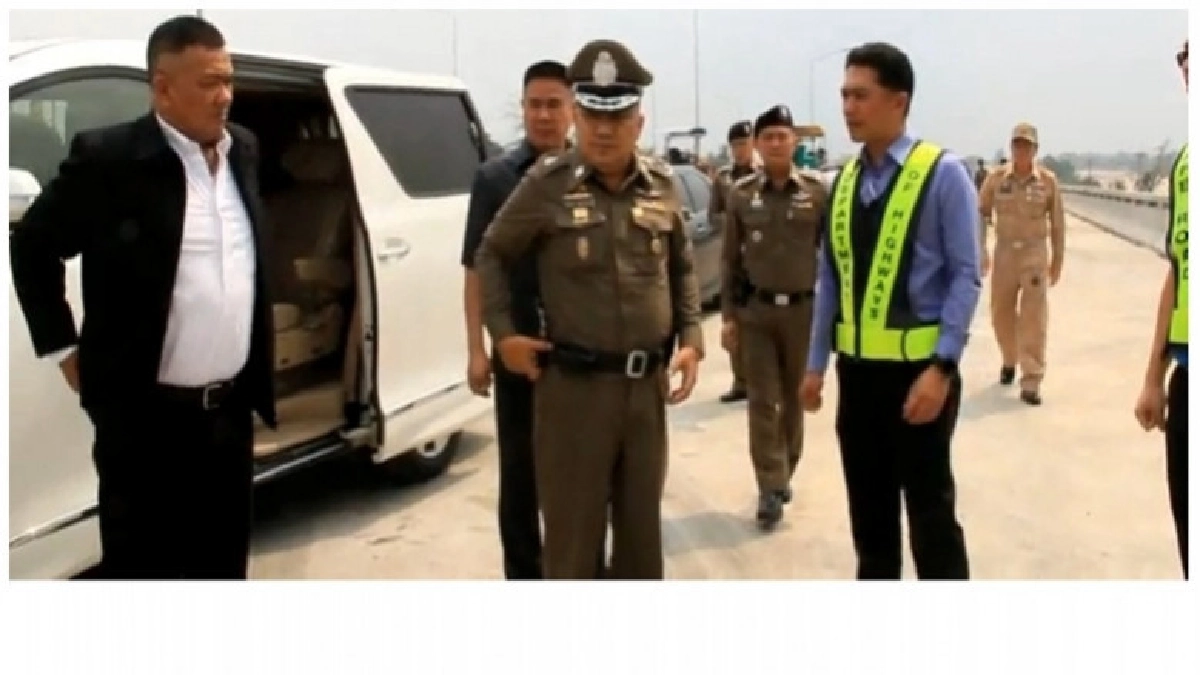 "ศรีวราห์"เข้มรถ10ล้อห้ามวิ่งช่วงสงกรานต์(คลิป) "ศรีวราห์"เข้มรถ10ล้อห้ามวิ่งช่วงสงกรานต์(คลิป)