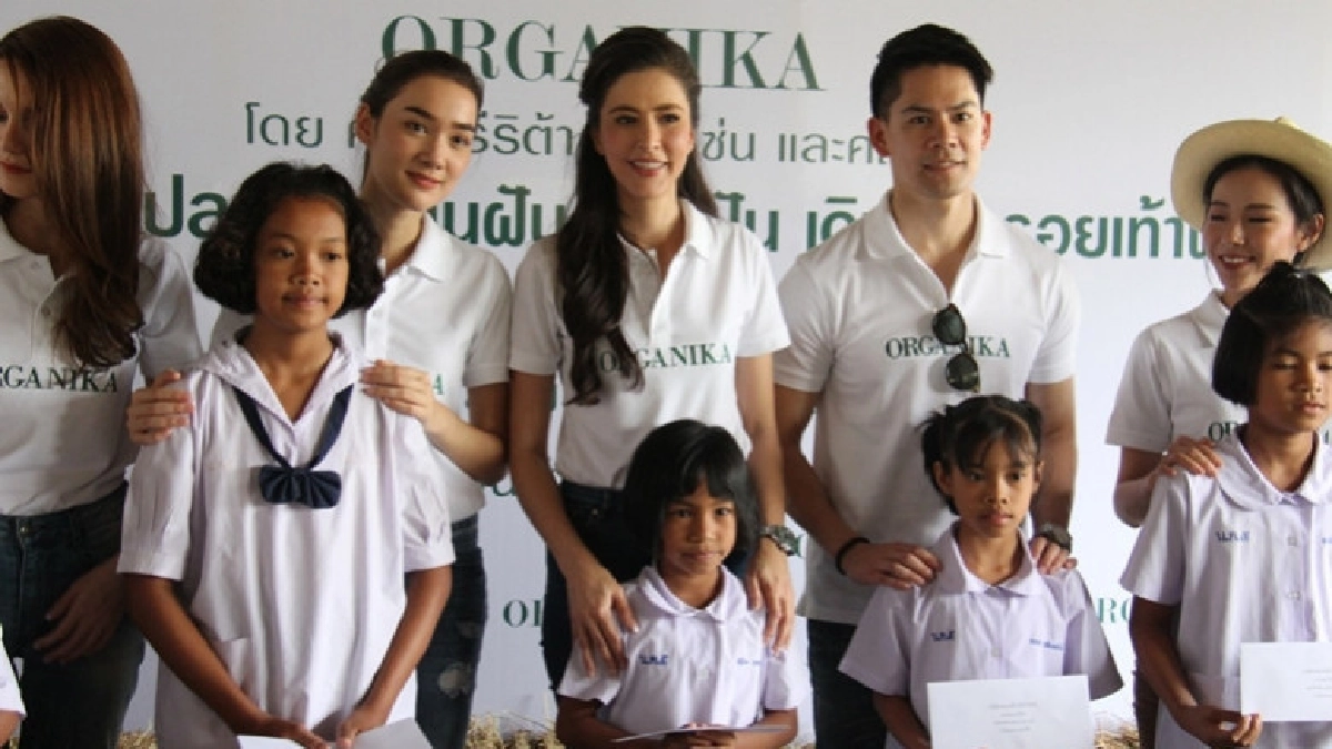 'ศรีริต้า' นำทีมปลูกป่าตามรอยพ่อ