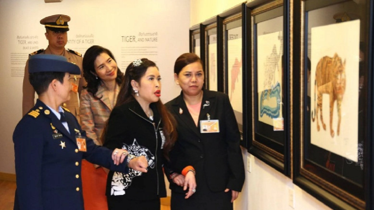 นิทรรศการศิลปกรรมครั้งแรกในฟ้าหญิงจุฬาภรณ์ นิทรรศการศิลปกรรมครั้งแรกในฟ้าหญิงจุฬาภรณ์