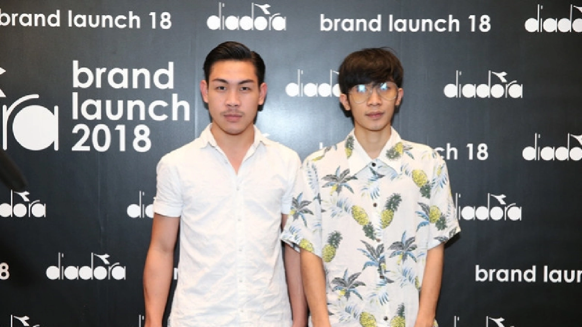 ร่วมสัมผัสรองเท้าสปอร์ตพรีเมียม