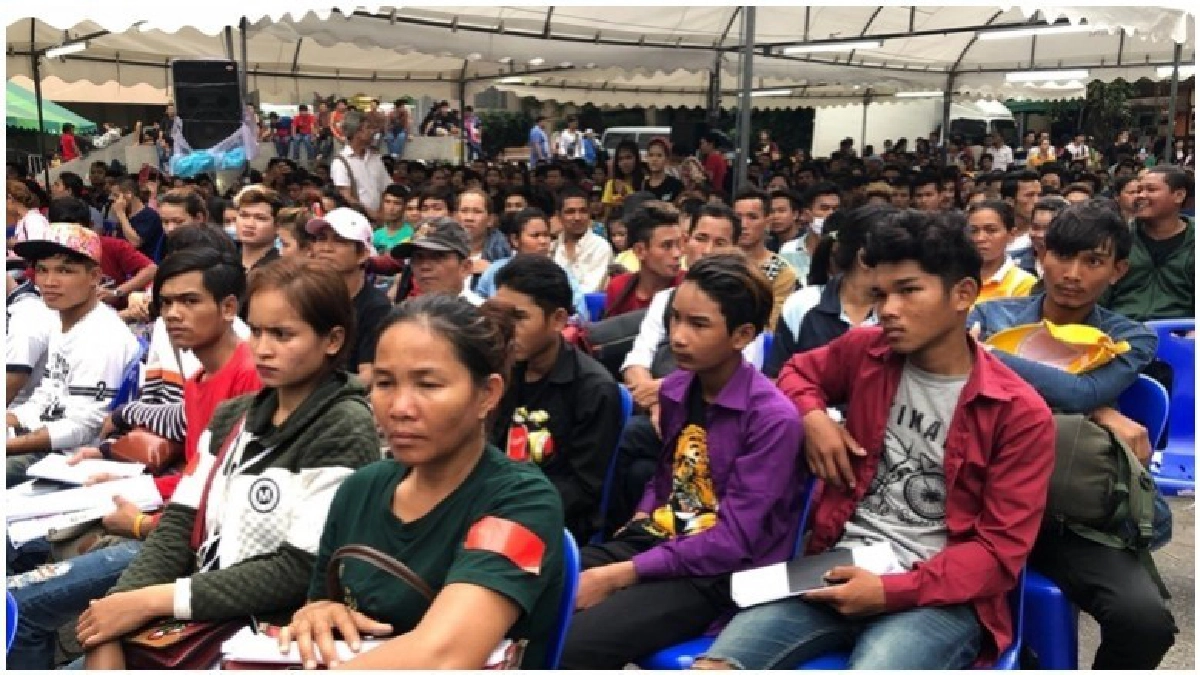 ย้ำต่างด้าวลงทะเบียนออนไลน์ขออนุญาตทำงานภายใน30มิ.ย.นี้ 