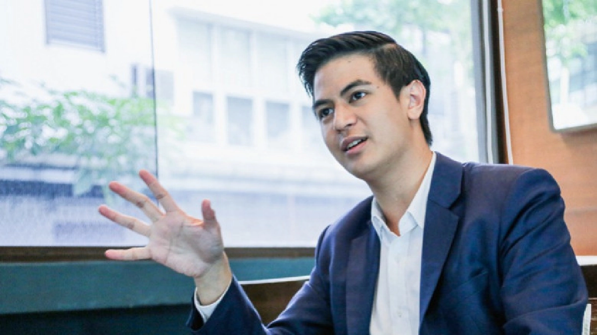 "คนรุ่นใหม่" ใน "พรรคเก่า" "คนรุ่นใหม่" ใน "พรรคเก่า"