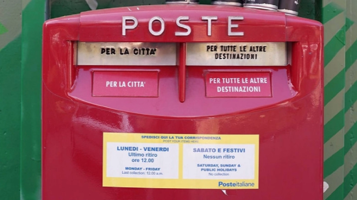 3ปี 400ก.ก.!! บุรุษไปรษณีย์อิตาลีตุนจม.ค้างส่ง