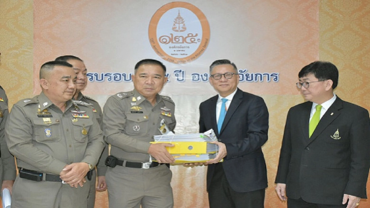 "ศรีวราห์"ส่งความเห็นแย้งสำนวนคดี"เปรมชัย" "ศรีวราห์"ส่งความเห็นแย้งสำนวนคดี"เปรมชัย"