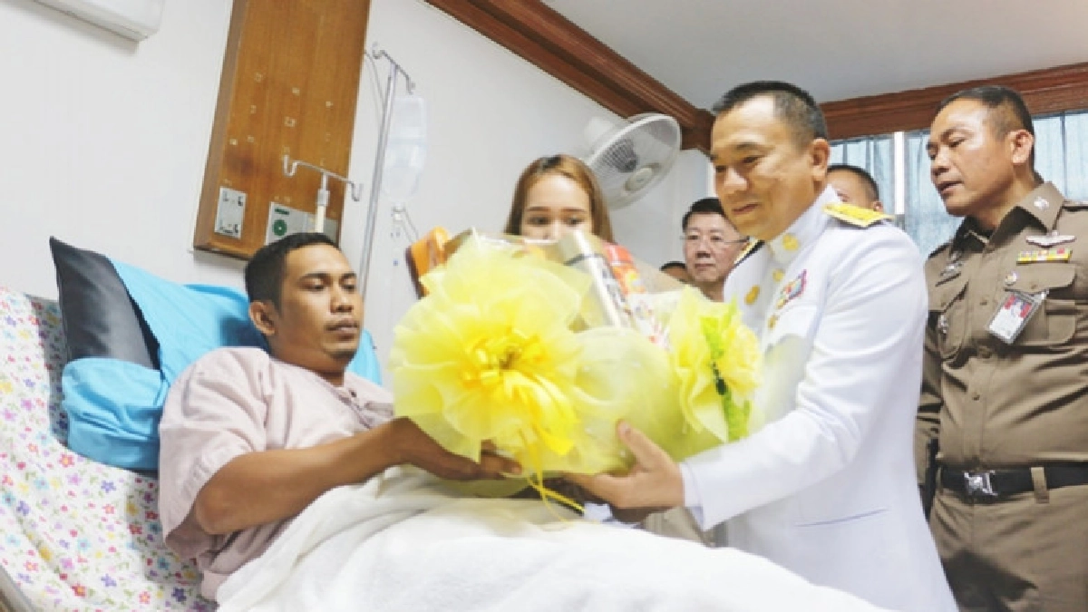 ปลื้มปีติและสำนึกในพระมหากรุณาธิอย่างหาที่สุดมิได้ ปลื้มปีติและสำนึกในพระมหากรุณาธิอย่างหาที่สุดมิได้