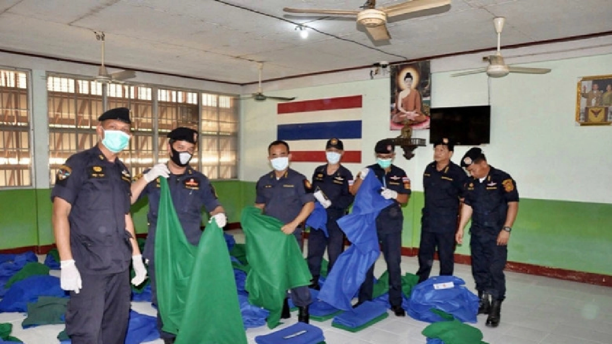 ตรวจค้นคุกสวรรคโลก ก่อนหยุดสงกรานต์ ตรวจค้นคุกสวรรคโลก ก่อนหยุดสงกรานต์