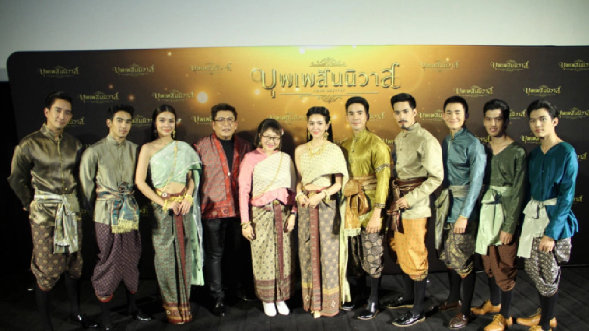 "เบลล่า" น้ำตาแตก!! สุดปลื้มคนไทยรัก