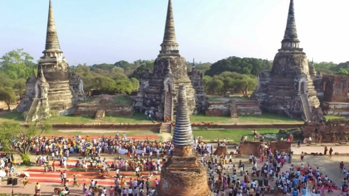 แต่งไทยทำบุญเมือง 668 ปี กรุงศรีอยุธยา แต่งไทยทำบุญเมือง 668 ปี กรุงศรีอยุธยา