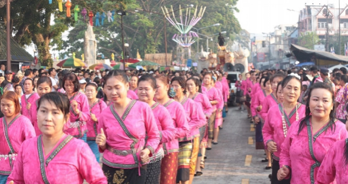 สงกรานต์เชียงแสนสี่แผ่นดินเริ่มแล้วอย่างยิ่งใหญ่ สงกรานต์เชียงแสนสี่แผ่นดินเริ่มแล้วอย่างยิ่งใหญ่