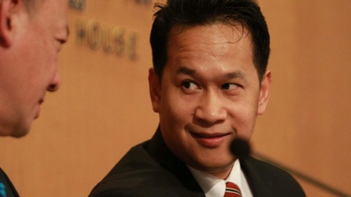 "เพื่อไทย" ยินดี "บิ๊กตู่" โชว์พลังดูด "เพื่อไทย" ยินดี "บิ๊กตู่" โชว์พลังดูด