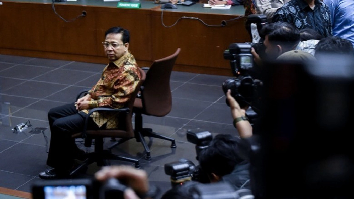 คุุก 15 ปีอดีตประธานสภาอินโดนีเซียรับใต้โต๊ะ คุุก 15 ปีอดีตประธานสภาอินโดนีเซียรับใต้โต๊ะ