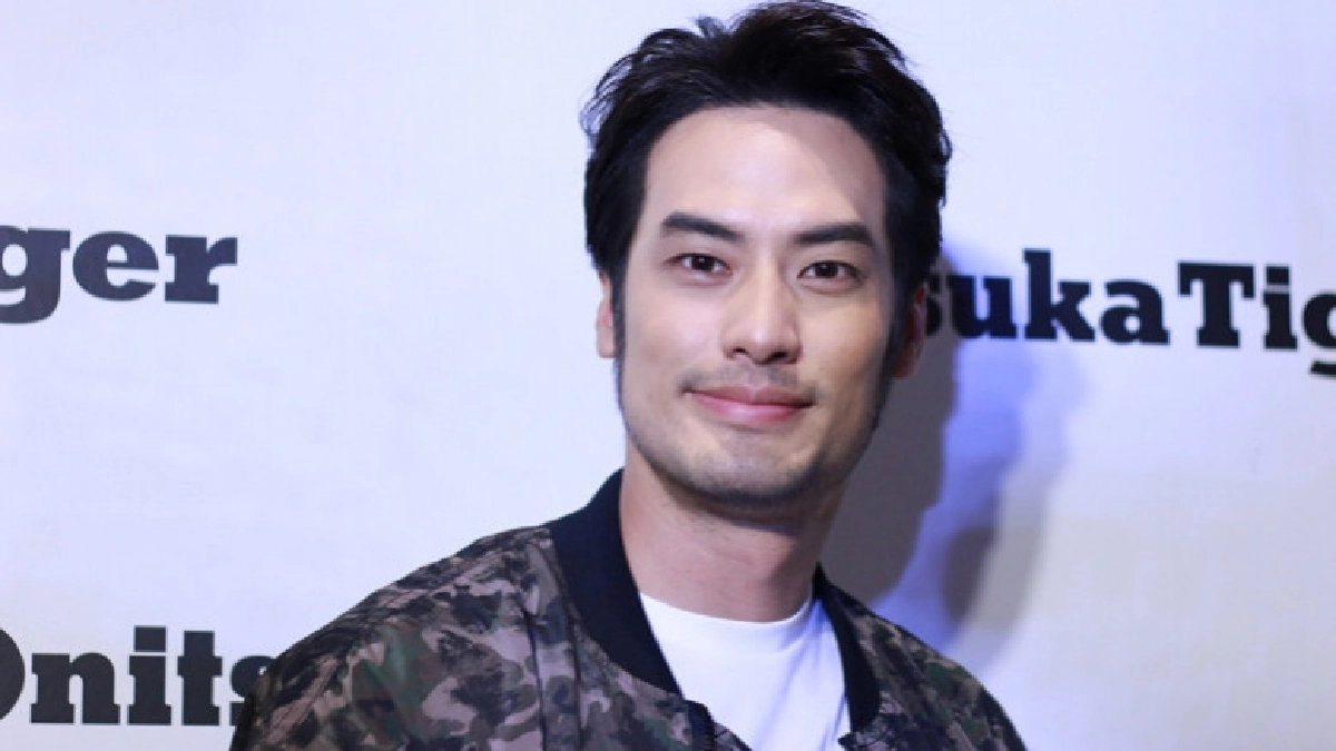 'บอย' คลายความสงสัยสาวฝรั่งที่ไปเที่ยวทริปครอบครัวคือใคร? 'บอย' คลายความสงสัยสาวฝรั่งที่ไปเที่ยวทริปครอบครัวคือใคร?