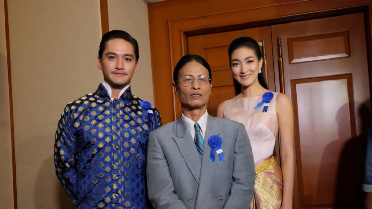 'หม่อมน้อย' เมินหลังคนดูจับผิดฉากใน 'ศรีอโยธา' 'หม่อมน้อย' เมินหลังคนดูจับผิดฉากใน 'ศรีอโยธา'