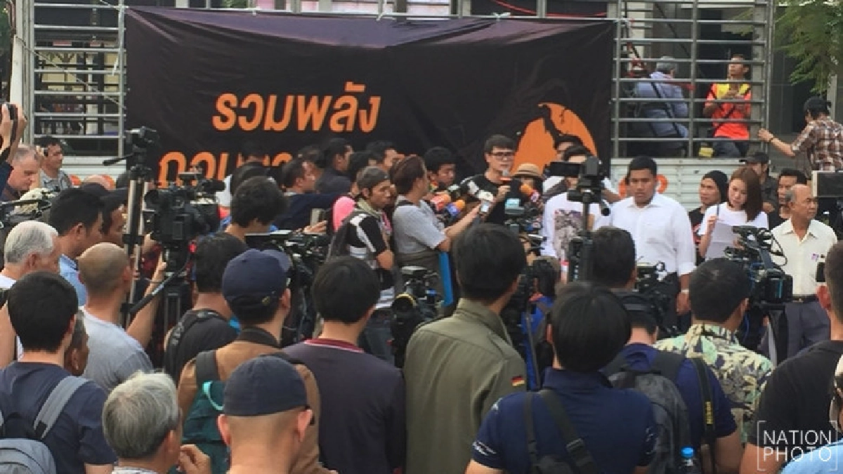 "ประวิตร"เชื่อคนอยากเลือกตั้งชุมนุมไม่ยืดเยื้อ "ประวิตร"เชื่อคนอยากเลือกตั้งชุมนุมไม่ยืดเยื้อ