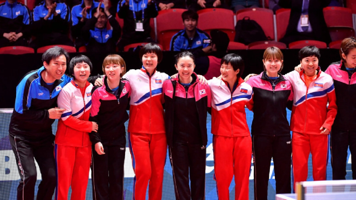 สันติภาพ!ปิงปองหญิงเกาหลีใต้-เหนือจับมือแข่งทีมเดียวกัน