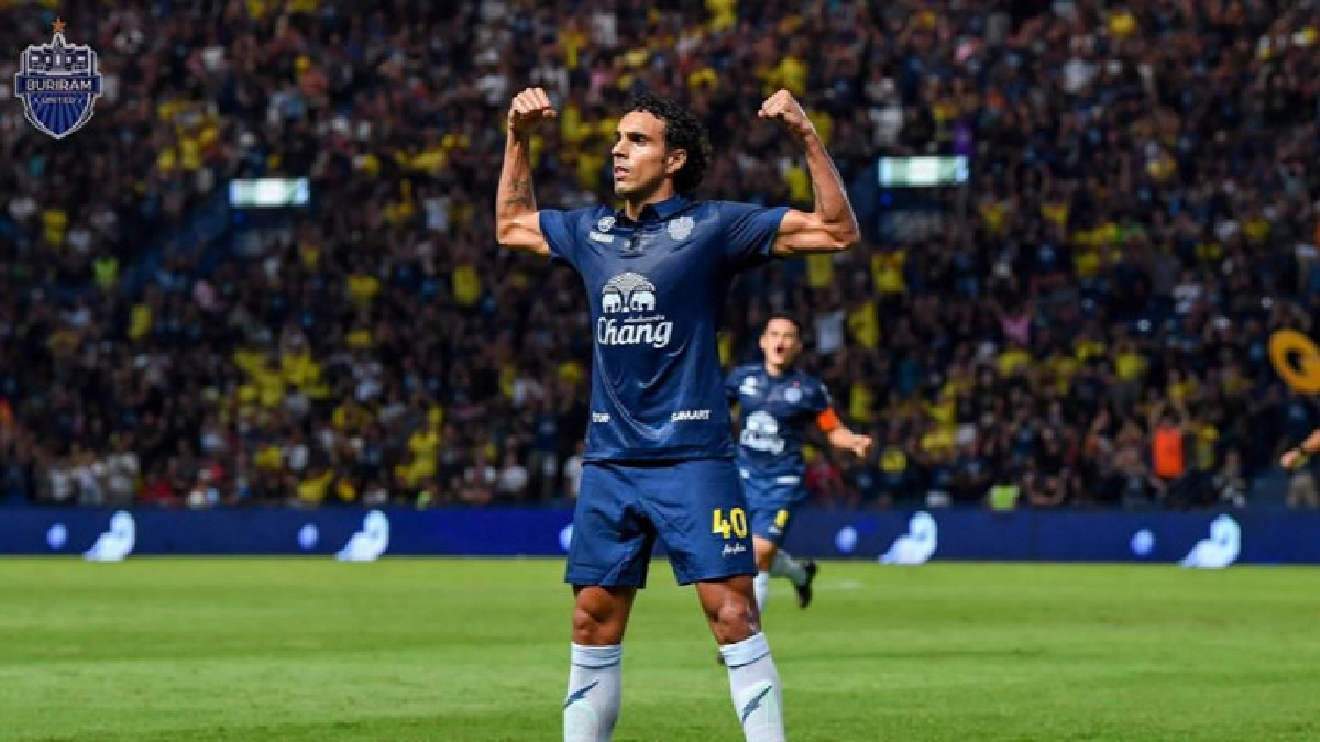 ยับเยิน!"บุรีรัมย์"ไล่ถล่ม"เมืองทอง"4-0บิ๊กแมตช์ไทยลีก