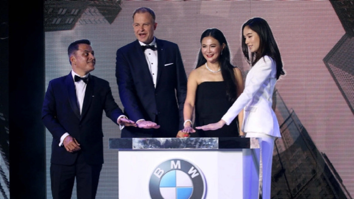 ตัดริบบิ้นศูนย์บริการรถหรู-ดูแฟชั่น