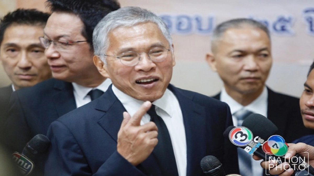 "วัฒนา"พบอัยการรับทราบคำสั่งฟ้องบ้านเอื้ออาทร "วัฒนา"พบอัยการรับทราบคำสั่งฟ้องบ้านเอื้ออาทร