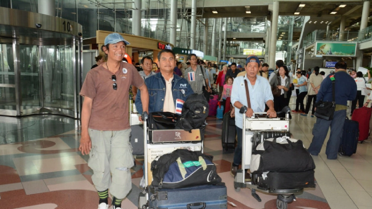 ก.แรงงาน ย้ำ ! บริษัทจัดหางานฯ รับผิดชอบแรงงานไทย ก.แรงงาน ย้ำ ! บริษัทจัดหางานฯ รับผิดชอบแรงงานไทย