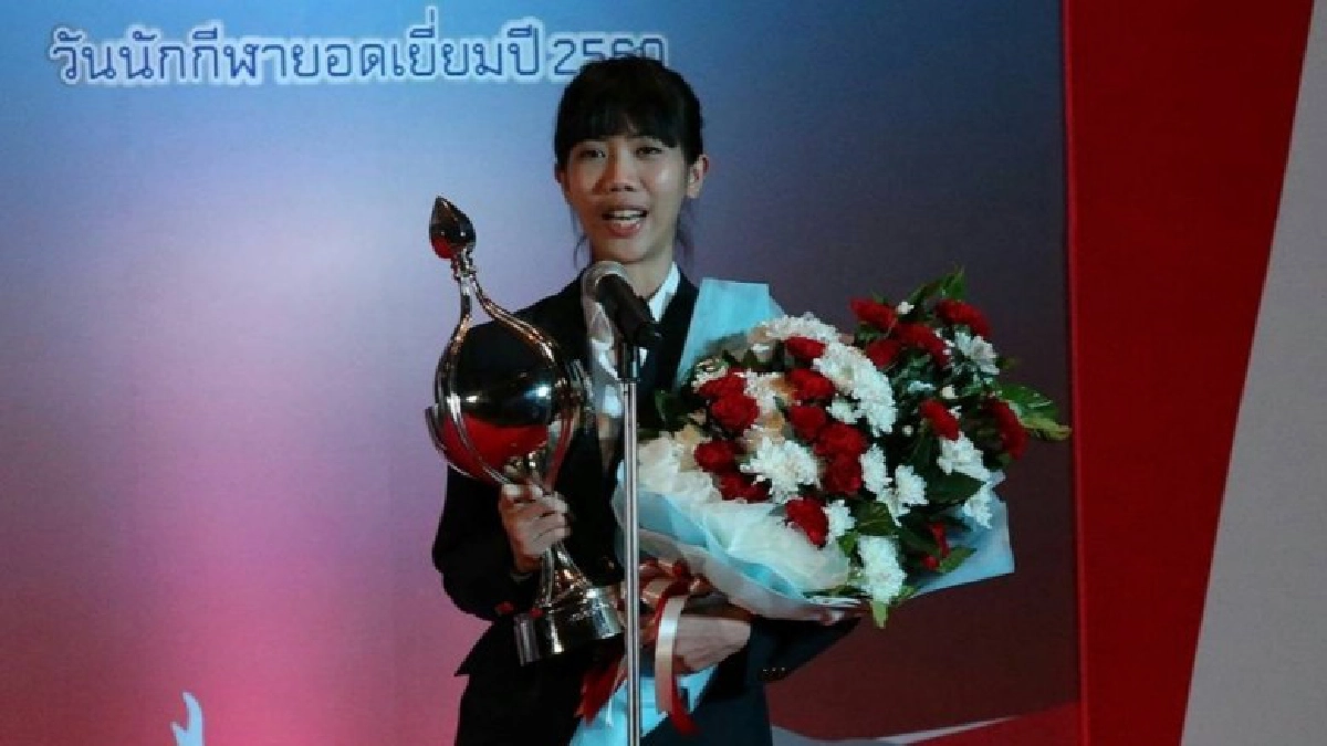 "เทนนิส" พาณิภัค นำทัพจอมเตะไทย "เทนนิส" พาณิภัค นำทัพจอมเตะไทย
