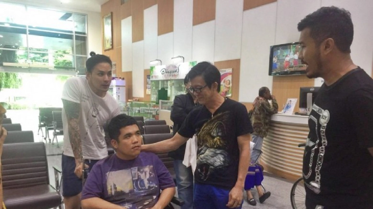 แจ๊ค เย็บ 30 เข็ม
