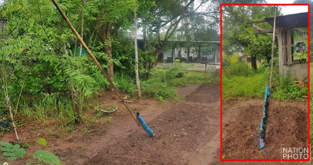 นักเรียนผวา !! บั้งไฟตกใส่โรงเรียน