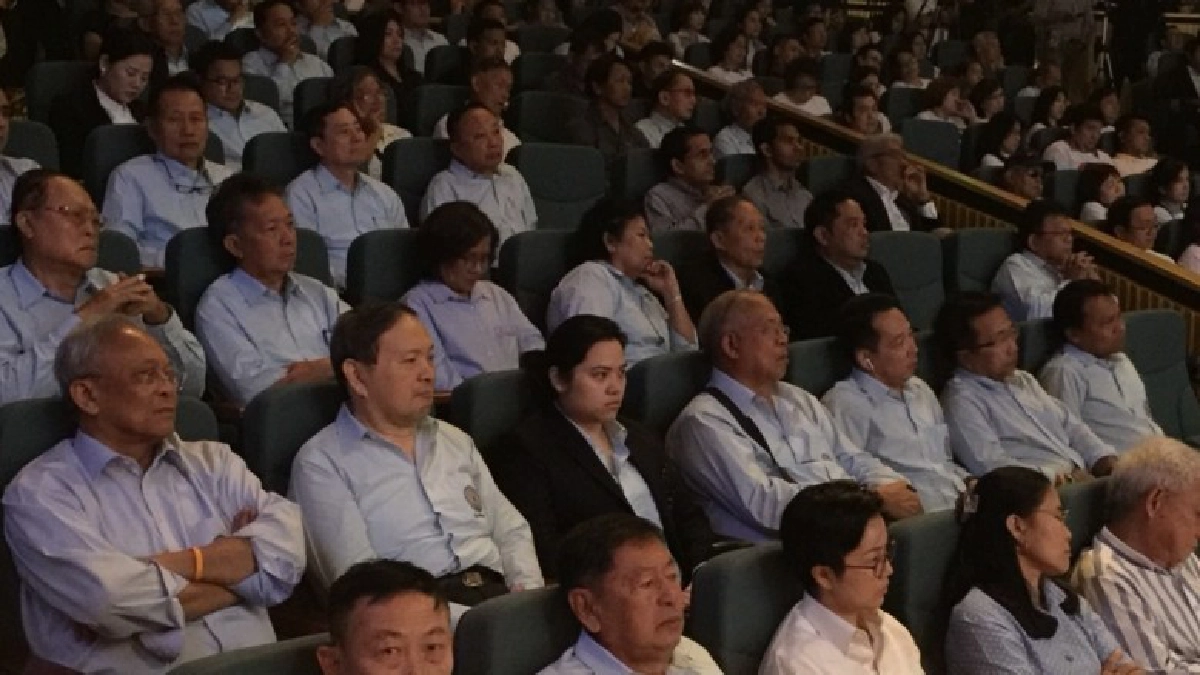 'รปช.'คึกคัก "สุเทพ" ร่วมประชุมผู้สนับสนุน-ผู้ร่วมก่อตั้ง