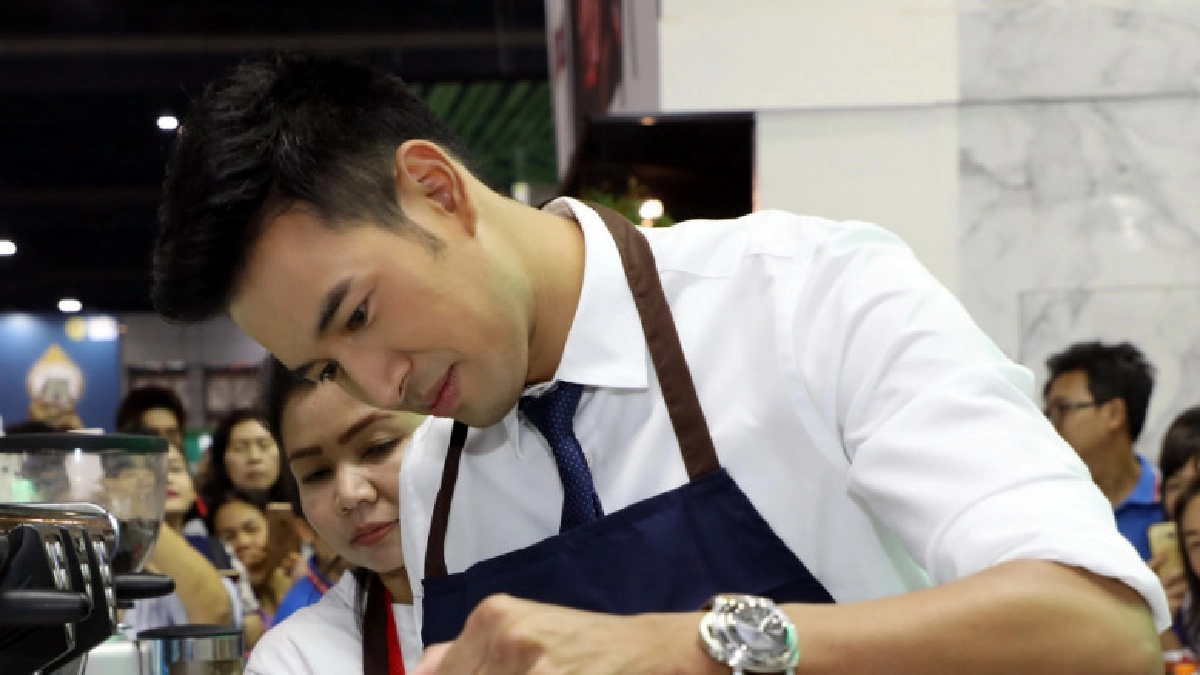 'เกรท' โชว์ลีลาบาริสต้า