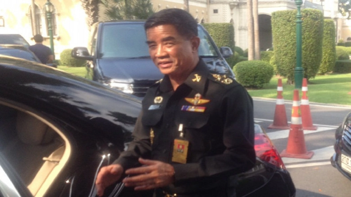 "ผบ.ทบ."ยันดาวเทียมไม่ใช่ของทหาร "ผบ.ทบ."ยันดาวเทียมไม่ใช่ของทหาร