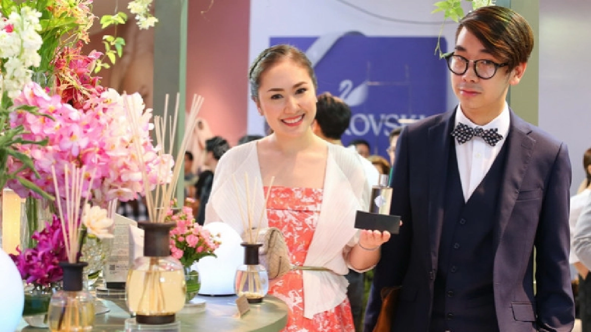 เครื่องหอมสุดเอลิแกนท์ผสานแฟชั่นสุดหรู
