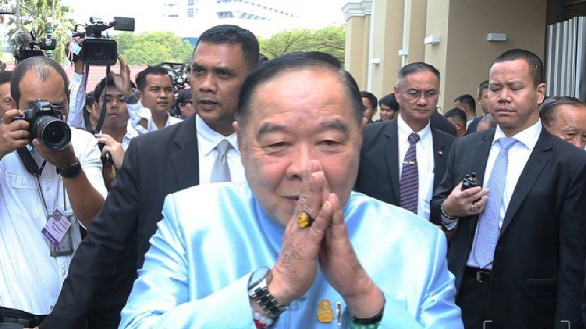 "บิ๊กป้อม" ถก "คปต." รับทราบแผนจัดอัตรากำลัง นปพ.-ตชด. "บิ๊กป้อม" ถก "คปต." รับทราบแผนจัดอัตรากำลัง นปพ.-ตชด.