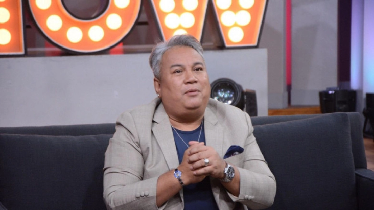 เจ้าชู้ด้วพ่อ 'จิ้ม ชวนชื่น' เปิดใจถึงชีวิตที่ผ่านมา เจ้าชู้ด้วพ่อ 'จิ้ม ชวนชื่น' เปิดใจถึงชีวิตที่ผ่านมา