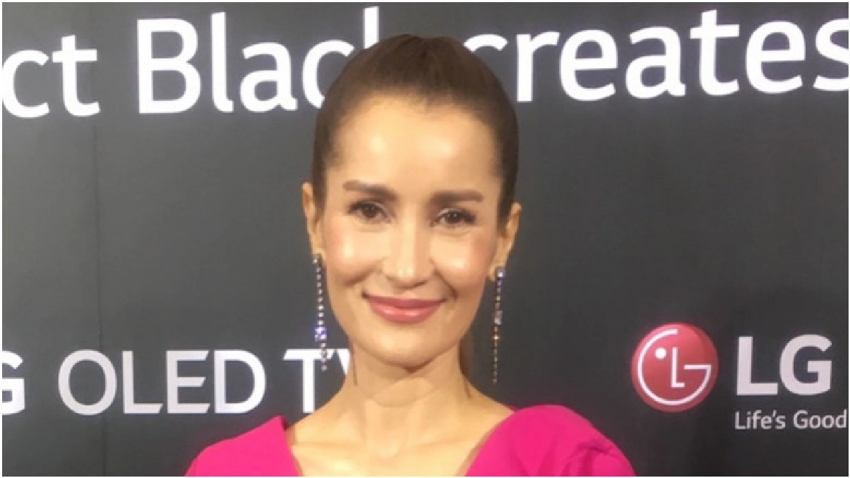 'แอน' เคลียร์ดราม่า ข่าวลือทีมงานสั่งลบรูปสวีท'ณเดชน์-ญาญ่า' 'แอน' เคลียร์ดราม่า ข่าวลือทีมงานสั่งลบรูปสวีท'ณเดชน์-ญาญ่า'