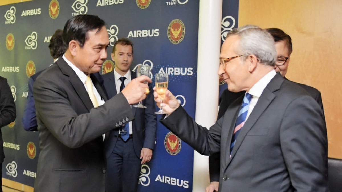 นายกฯจับมือ "แอร์บัส" ตั้งศูนย์ซ่อมเครื่องบิน "อู่ตะเภา" นายกฯจับมือ "แอร์บัส" ตั้งศูนย์ซ่อมเครื่องบิน "อู่ตะเภา"