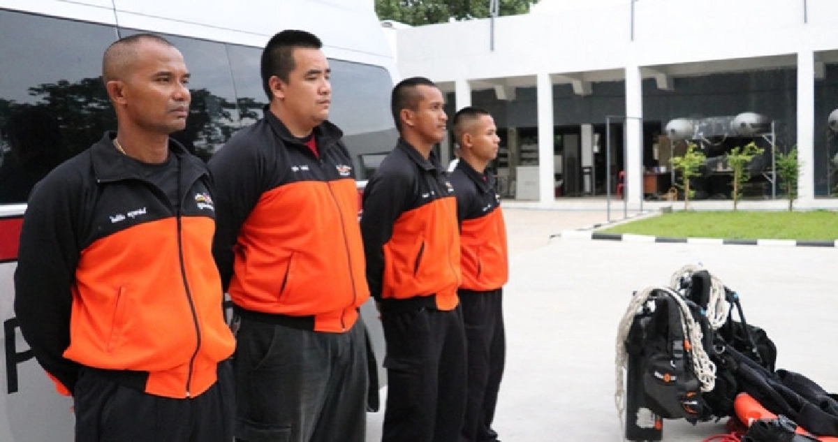 ส่ง"มนุษย์กบตำรวจน้ำ"ลุยภารกิจช่วยเหลือ 13 ชีวิตติดถ้ำหลวง 